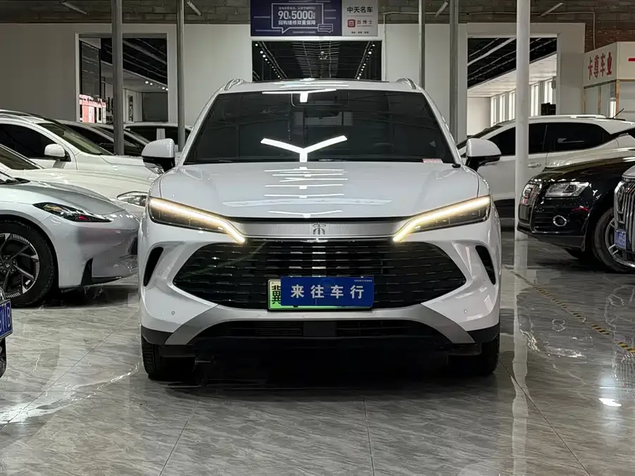 BYD Song L DM-i Song L DM-i 2025 Intelligent Driving Edition 112km Surpassing Edition 2025 — миниатюра 3