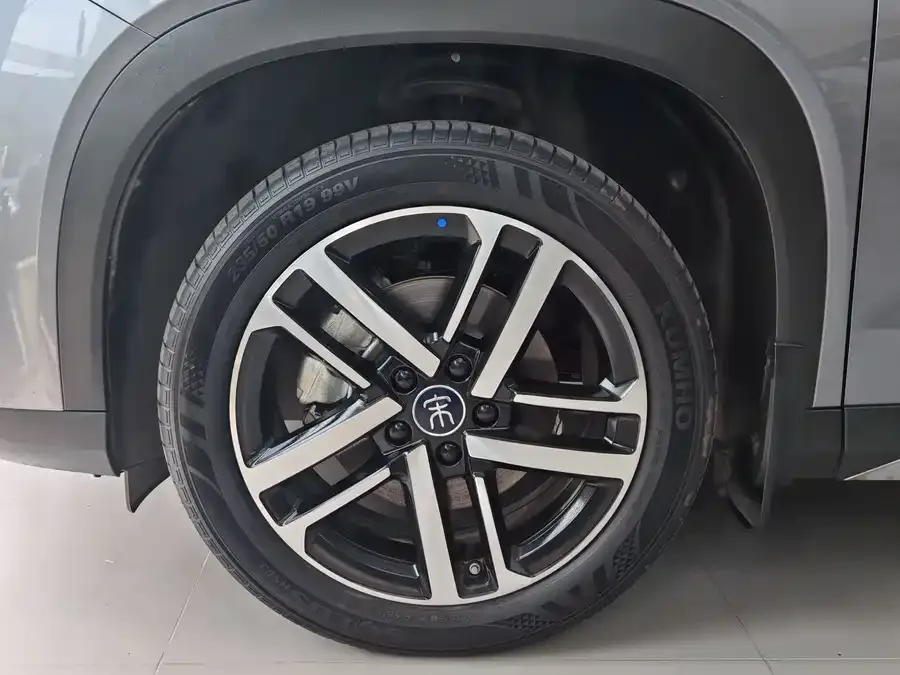 BYD Song L DM-i Song L DM-i 2024 112km Surpassing Edition 2024 — миниатюра 4