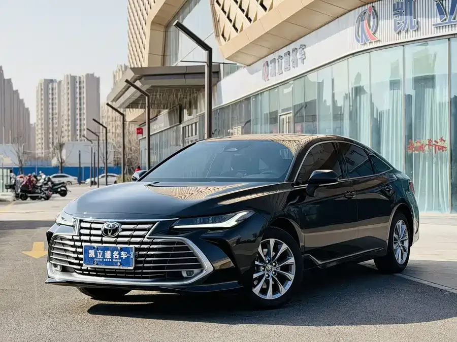 Toyota Avalon Avalon 2024 2.0L Progressive Edition 2025 — фото 1, купить с доставкой в Москву