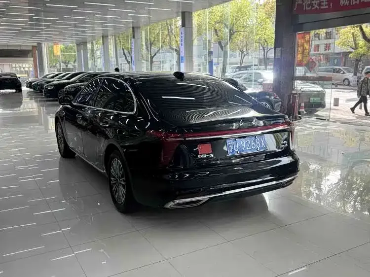 Hongqi H5 Hongqi H5 2023 1.5T DCT Zhilian Qiyun Edition 2022 — миниатюра 2