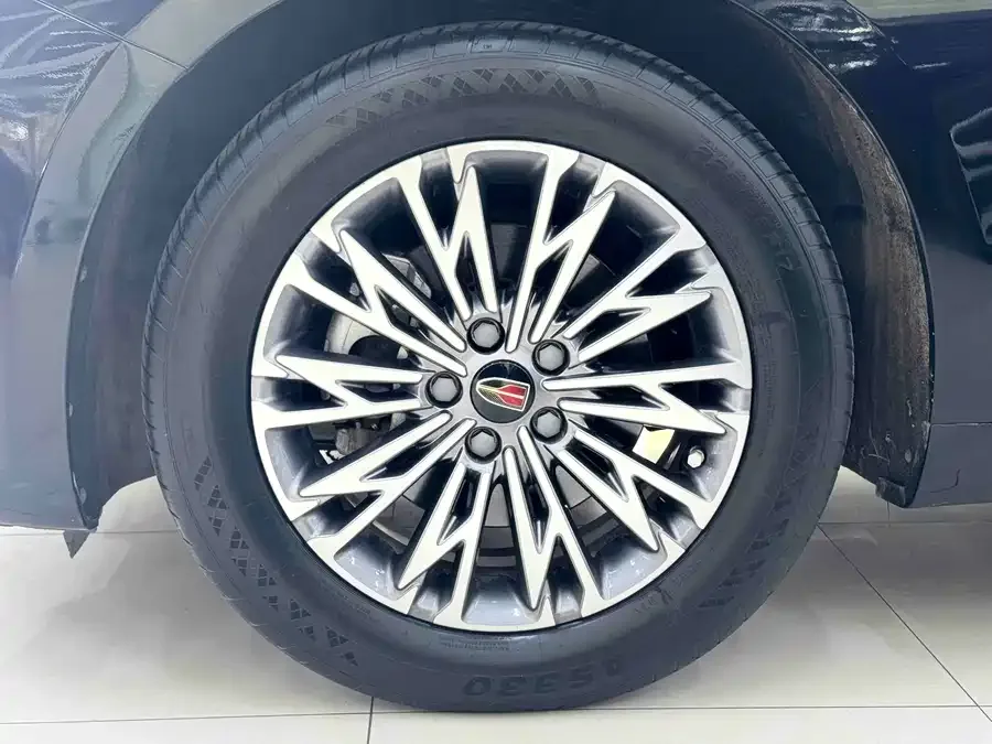 Hongqi H5 Hongqi H5 2023 1.5T DCT Zhilian Qiyun Edition 2022 — миниатюра 3