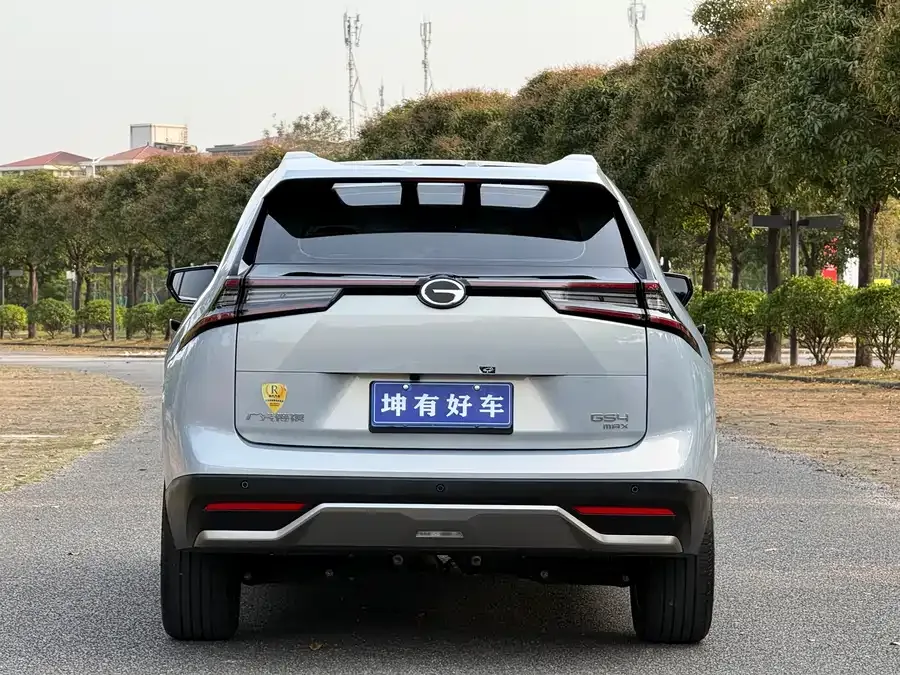 GAC Trumpchi GS4 Trumpchi GS4 2024 MAX 1.5T Flagship Edition 2025 — миниатюра 2