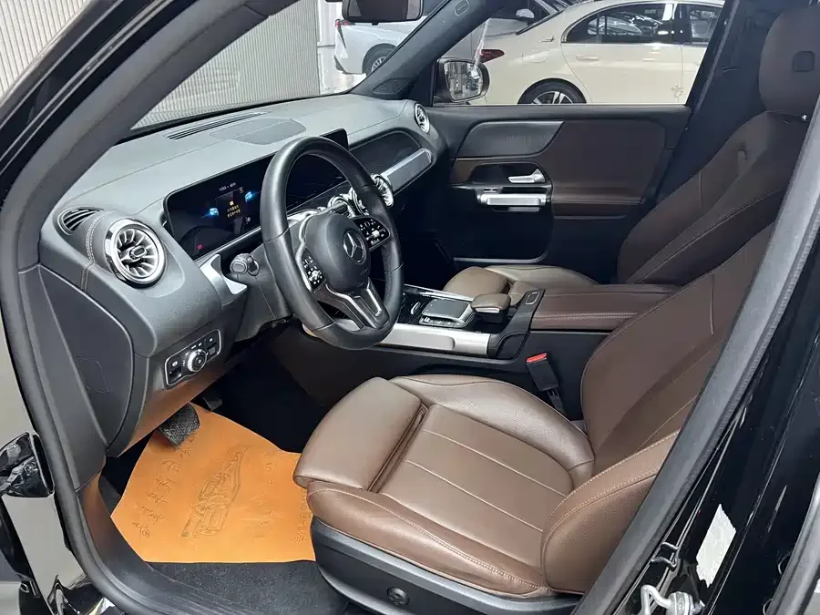 Mercedes-Benz GLB-Class Mercedes-Benz GLB 2022 facelift GLB 200 Fashion Edition 2022 — миниатюра 4