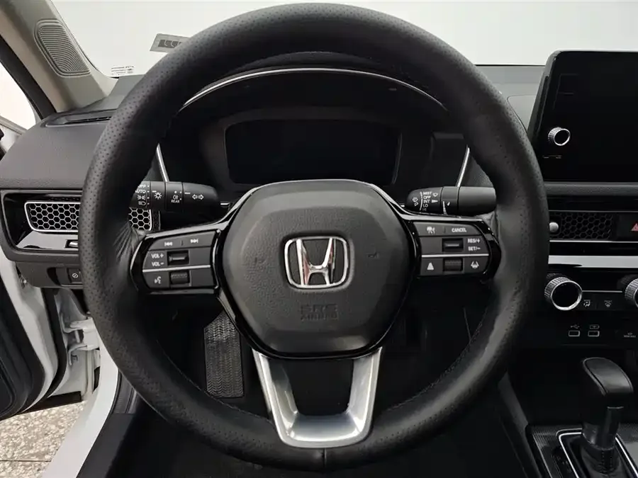 Honda Integra Stylish 2023 240TURBO CVT Deluxe Edition 2024 — миниатюра 2