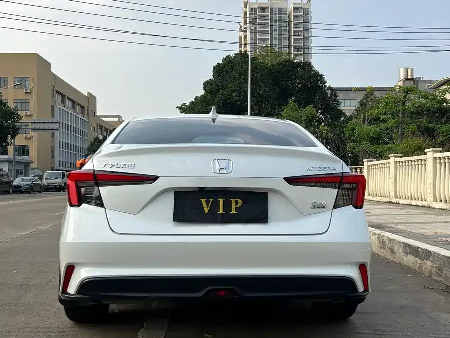 Honda Integra Stylish 2022 240TURBO CVT Technology Edition 2022 — миниатюра 4