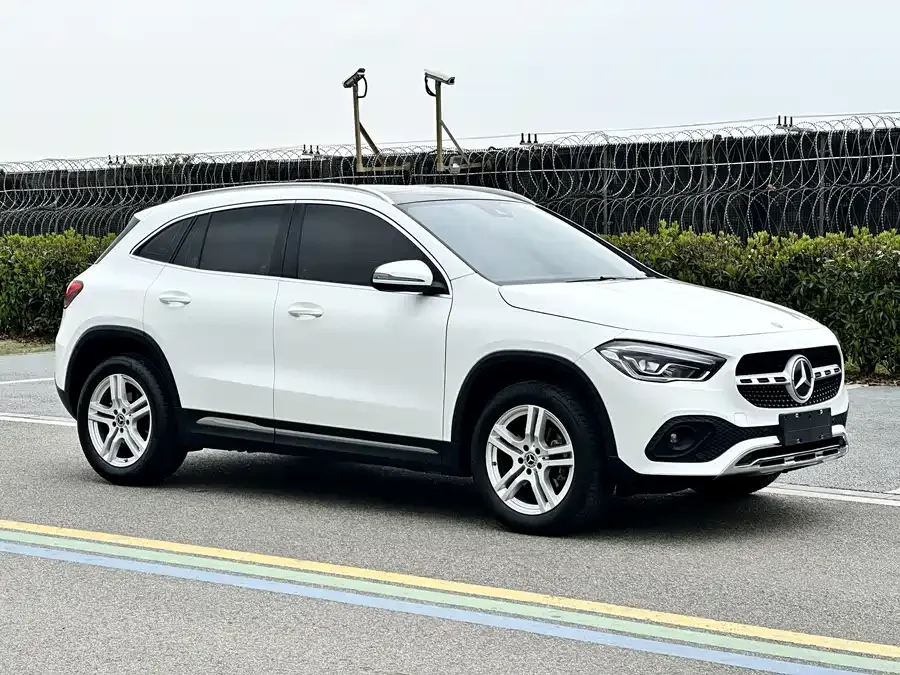 Mercedes-Benz GLA Mercedes-Benz GLA 2022 GLA 200 2022 — миниатюра 3