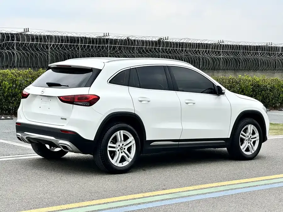 Mercedes-Benz GLA Mercedes-Benz GLA 2022 GLA 200 2022 — миниатюра 4