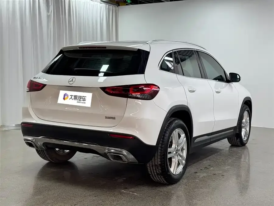 Mercedes-Benz GLA Mercedes-Benz GLA 2022 GLA 200 2023 — миниатюра 3