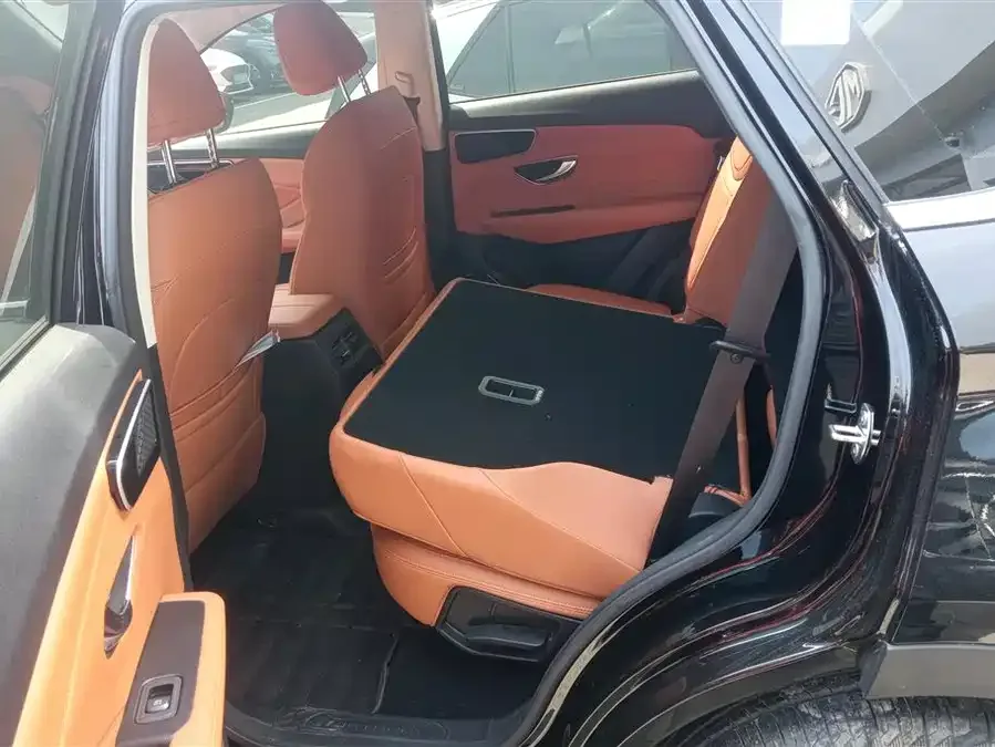 Jetour L7 Jetour Mountain & Sea L7 2024 1.5T 120km PRO 7-seater 2025 — миниатюра 5