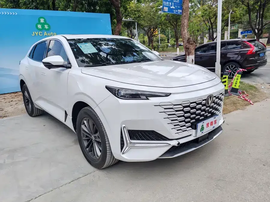 Changan UNI-K Changan UNI-K 2024 2.0T 2WD Global Edition 2024 — миниатюра 3
