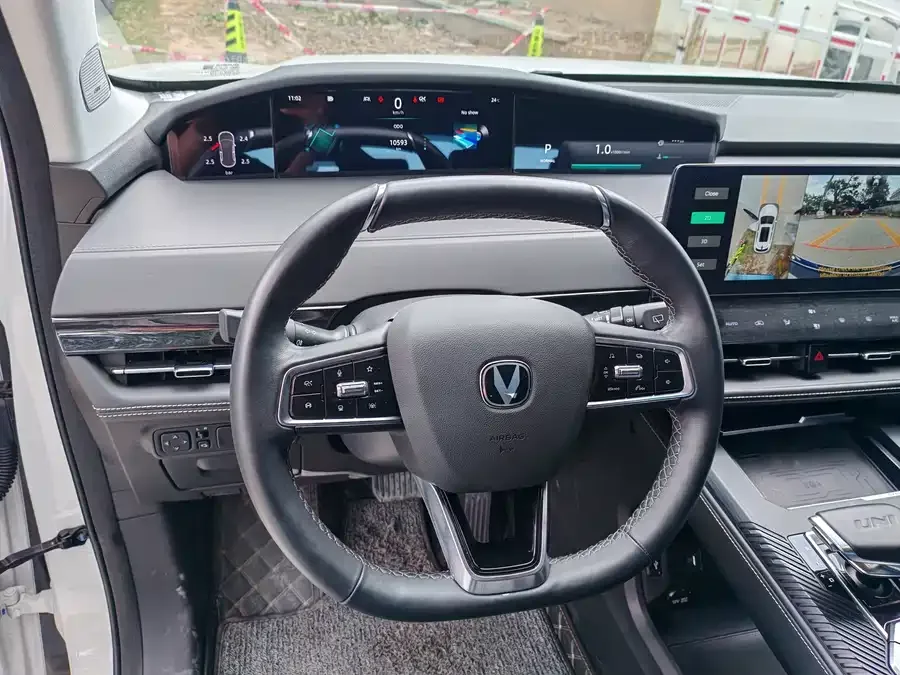 Changan UNI-K Changan UNI-K 2024 2.0T 2WD Global Edition 2024 — миниатюра 5