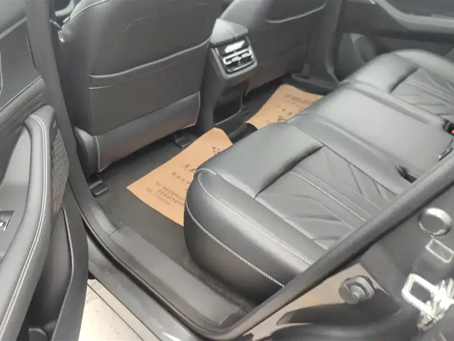 Changan UNI-K Changan UNI-K 2024 2.0T 2WD Yue Shang Edition 2024 — миниатюра 5