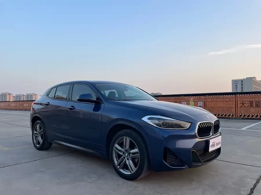 BMW X2 2021 sDrive25i Leading M Sport Package 2022 — миниатюра 3