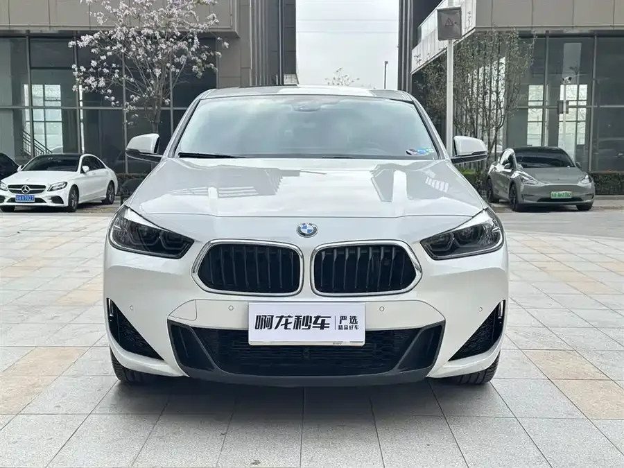 BMW X2 2022 sDrive25i M Sport Package 2022 — миниатюра 3