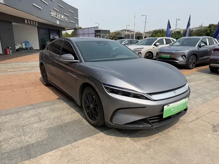 BYD Second-hand Han 2025 DM-i 125KM Elite 2025 — миниатюра 3