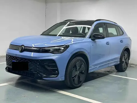 Volkswagen Tiguan L 2024 купить в Москве