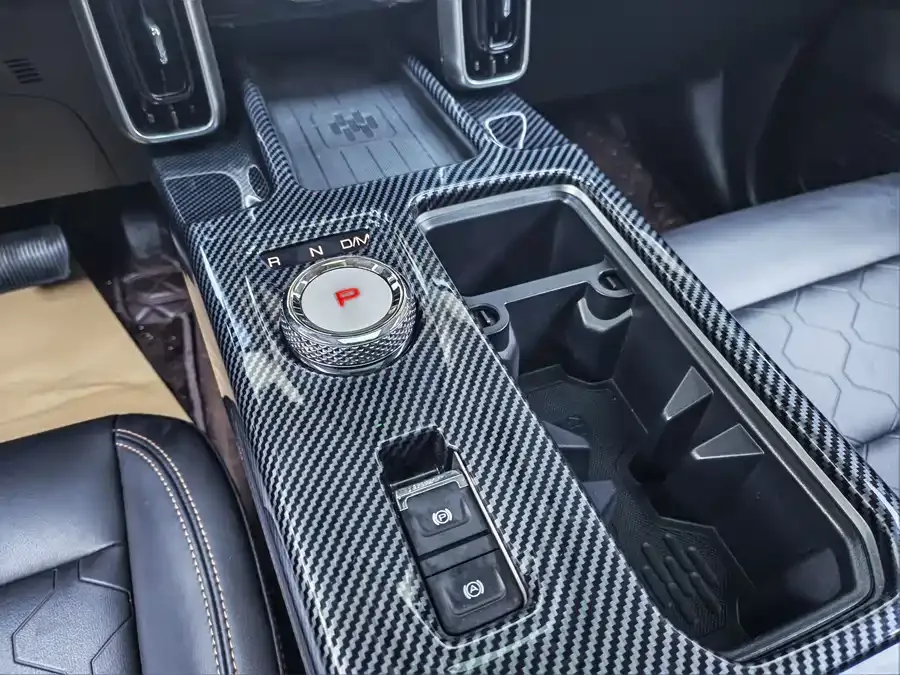 Haval Big dog Haval Big Dog 2024 1.5T DCT Labrador Edition 2024 — миниатюра 3