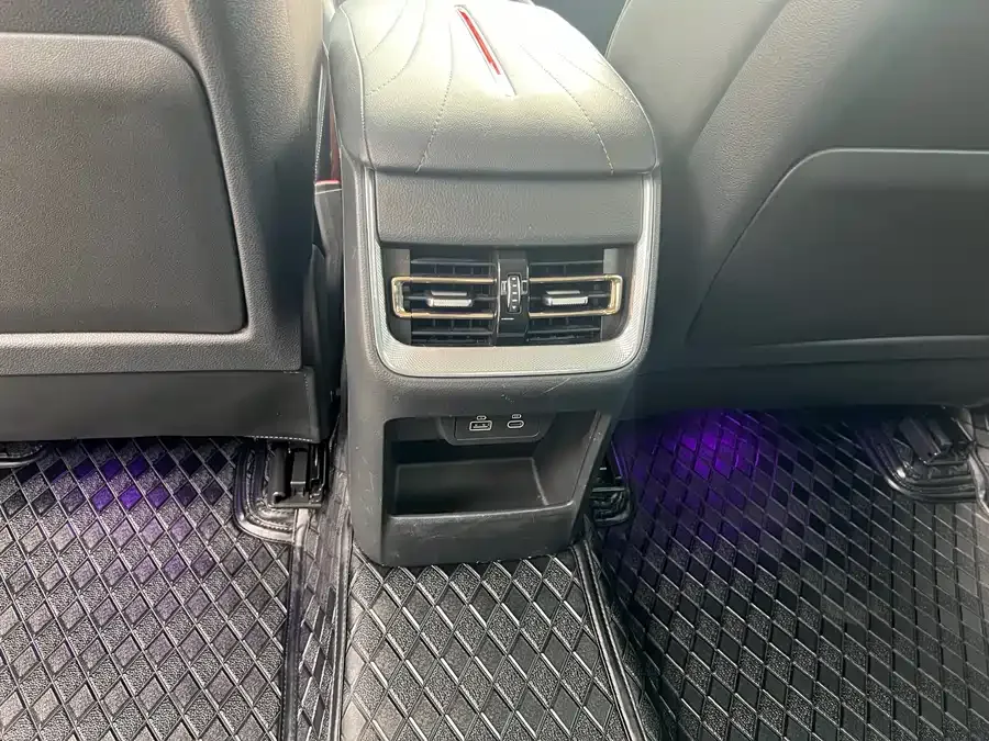 Hongqi H5 Hongqi H5 2023 2.0T Automatic Intelligent Connection Flagship Chang Edition 2023 — миниатюра 4