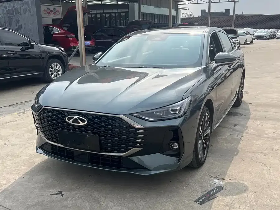 Chery Arrizo 8 PRO Chery Arrizo 8 PRO 2025 1.6T DCT Luxury Edition 2025 — фото 1, купить с доставкой в Москву