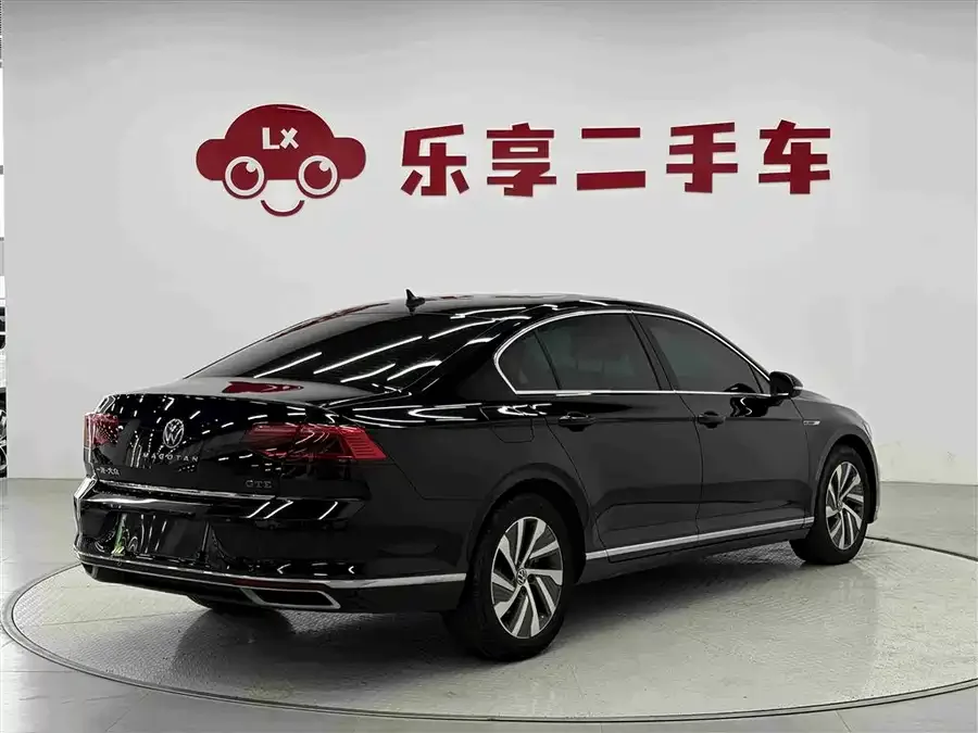 Volkswagen Magotan GTE plug-in hybrid Magotan GTE plug-in hybrid 2022 GTE luxury model 2022 — миниатюра 2
