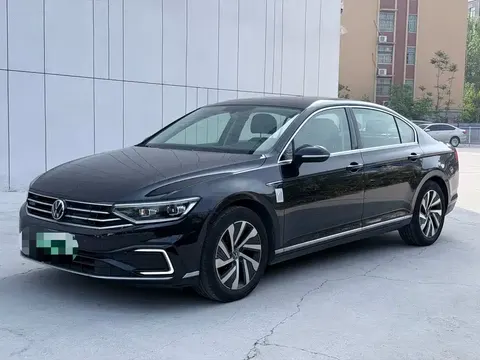 Volkswagen Magotan GTE plug-in hybrid 2023 купить в Москве