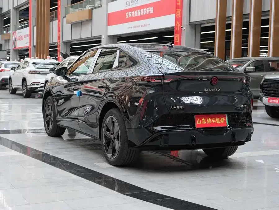 Volkswagen ID. UNYX 06 2025 Pure 2026 — миниатюра 2