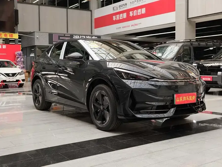 Volkswagen ID. UNYX 06 2025 Pure 2026 — миниатюра 3
