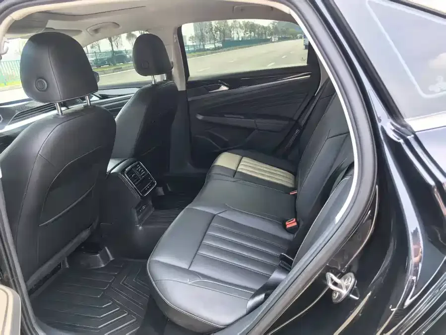 Volkswagen Passat New Energy Passat New Energy 2022 430PHEV Hybrid Business Edition 2022 — миниатюра 3