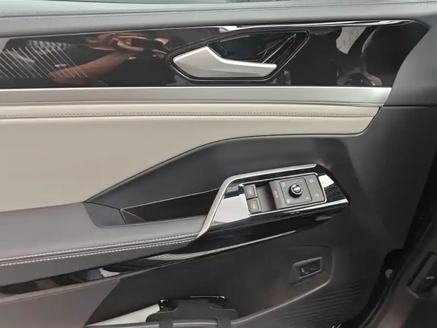 Volkswagen ID.6 CROZZ ID.6 CROZZ 2024 PURE 2024 — миниатюра 4