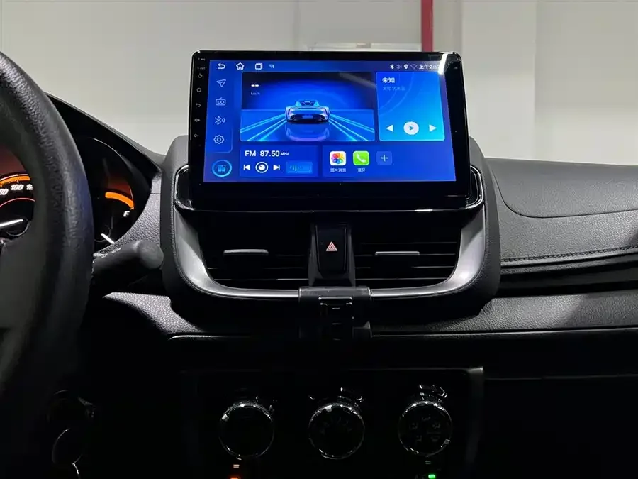 Toyota YARiS L Enjoy YARiS L enjoys the 2022 1.5L CVT leading PLUS version 2022 — миниатюра 4