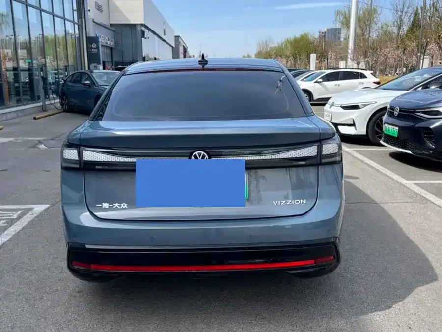 Volkswagen ID.7 VIZZION Volkswagen ID.7 VIZZION 2024 AIR 2024 — миниатюра 2