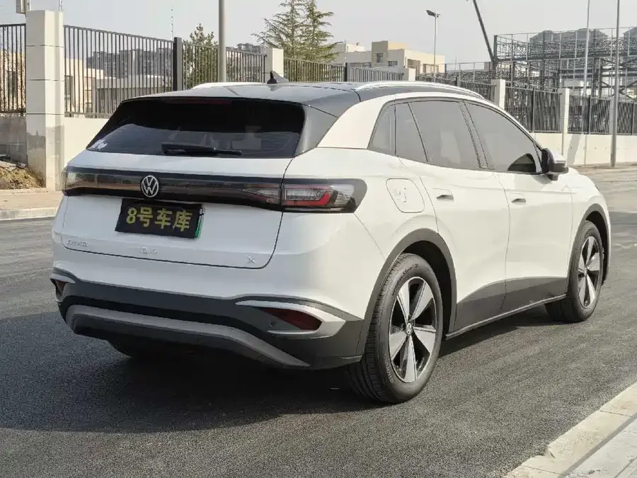Volkswagen ID.4 X ID.4 X 2025 Smart Edition Pure Smart Edition 2025 — миниатюра 4