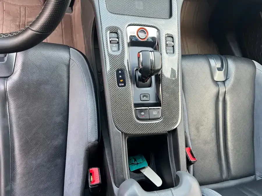 GAC Trumpchi Shadow Leopard Shadow Leopard 2023 400T Automatic R MAX 2024 — миниатюра 3