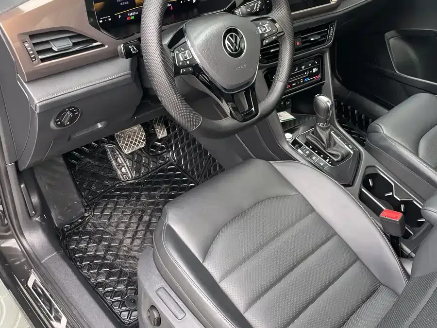 Volkswagen Tiguan (Tharu) Tuyue 2022 280TSI 2WD Luxury Edition 2023 — миниатюра 4