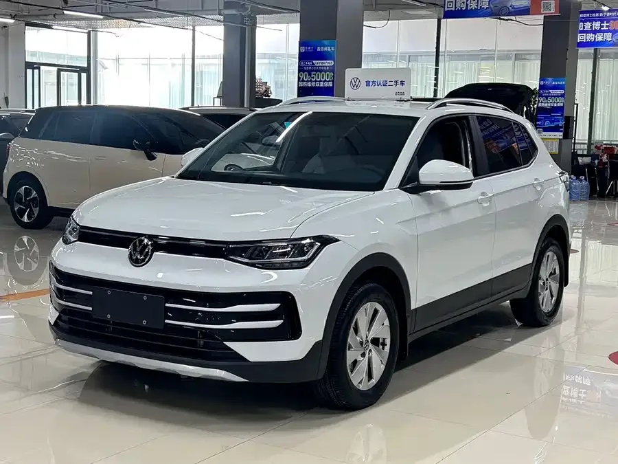 Volkswagen Tiguan (Tharu) Tuyue 2025 New 1.5L Ruijin Edition 2024 — фото 1, купить с доставкой в Москву