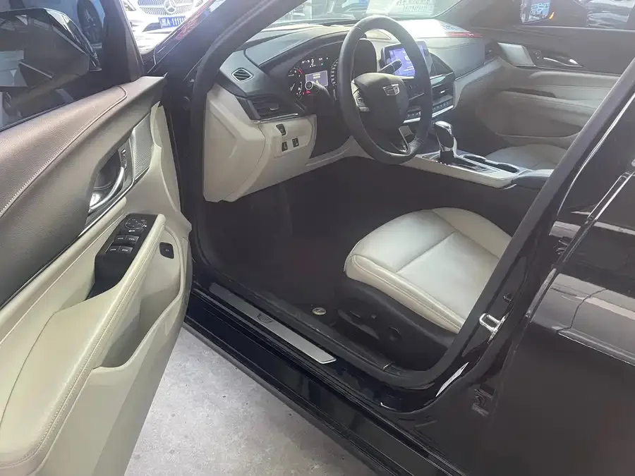 Cadillac CT4 2023 25T Luxury Edition 2024 — миниатюра 3