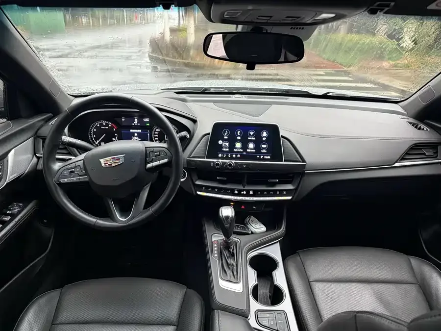 Cadillac CT4 2023 25T Luxury Edition 2023 — миниатюра 2