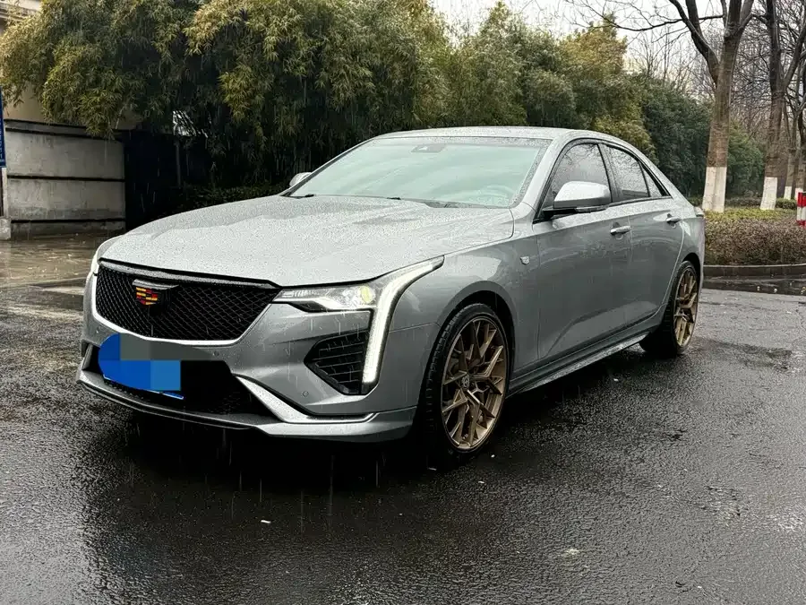 Cadillac CT4 2023 25T Luxury Edition 2023 — фото 1, купить с доставкой в Москву