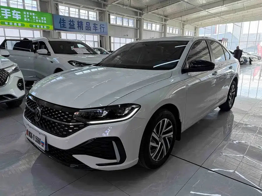 Volkswagen Lavida Lavida 2023 280TSI DSG Starry Sky Forever Edition 2023 — фото 1, купить с доставкой в Москву