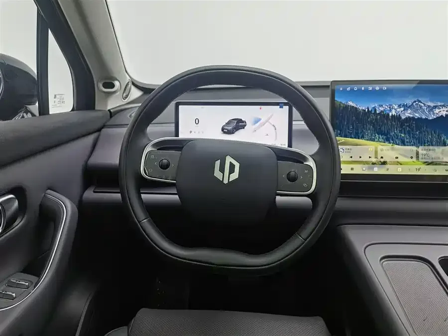 Leapmotor C10 Leapmotor C10 2024 210 Smart Edition 2025 — миниатюра 5