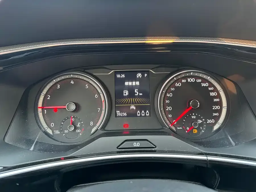 Volkswagen Tayron Tanyue 2022 280TSI 2WD Luxury Smart Edition 2022 — миниатюра 2