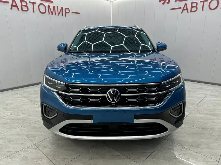 Volkswagen Tayron Tanyue 2023 280TSI 2WD Luxury Plus Advanced Edition 2022 — миниатюра 3