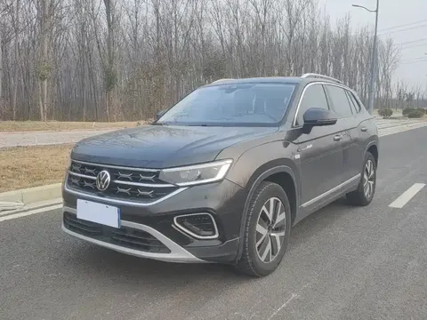 Volkswagen Tayron 2023 купить в Москве