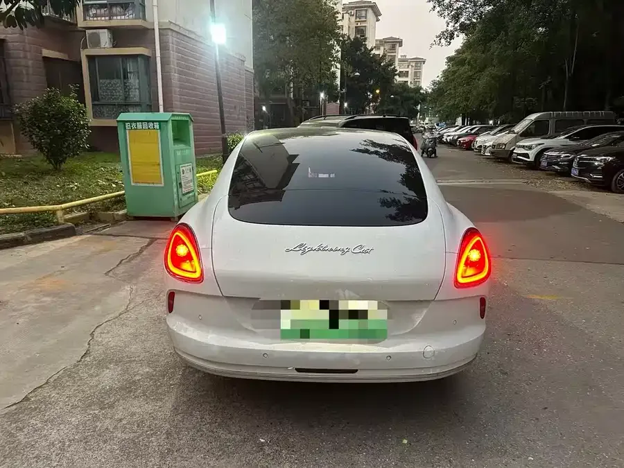 ORA lightning cat Euler Lightning Cat 2022 555km Premium Edition 2023 — миниатюра 3