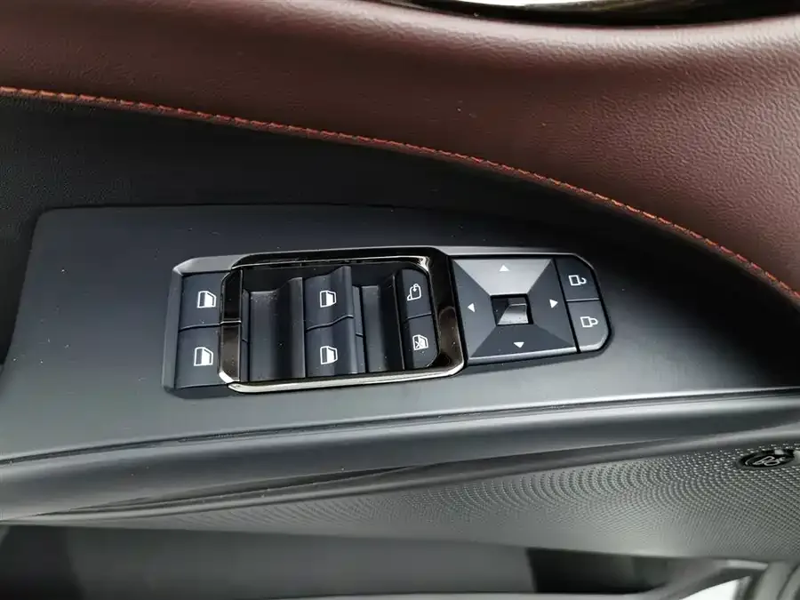 Ford Mondeo Mondeo 2022 EcoBoost 245 Extreme Edition 2022 — миниатюра 3