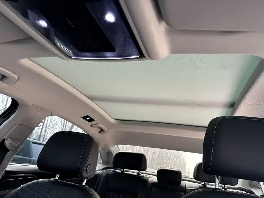 Volkswagen Passat Passat 2022 330TSI Starry Sky Deluxe Edition 2022 — миниатюра 5