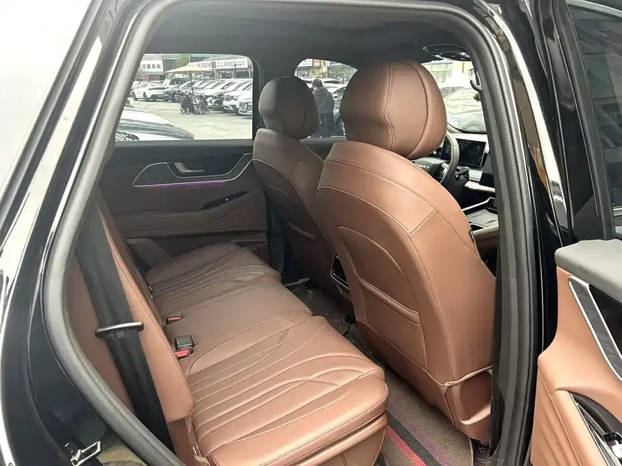 Chery Tiggo 9 Chery Tiggo 9 2026 9X 2.0T Automatic 2WD Premium Edition 2025 — миниатюра 4
