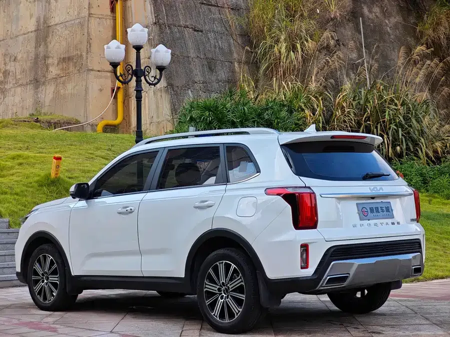 Kia Sportage Smart Run 2021 Ace 2.0L Wonderful Edition 2022 — миниатюра 4