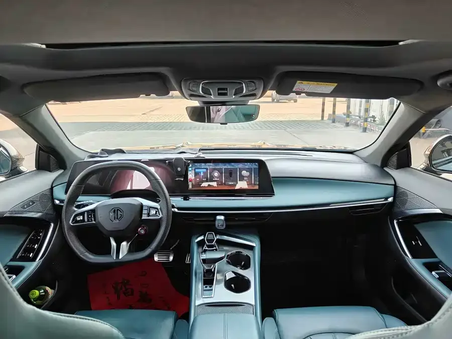 MG 7 MG7 2023 2.0T Automatic Beauty Hunter Premium Edition 2023 — миниатюра 3