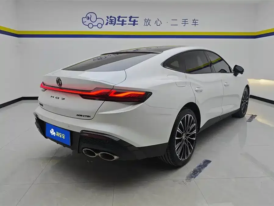 MG 7 MG7 2023 2.0T Automatic Beauty Hunter Luxury Edition 2024 — миниатюра 3